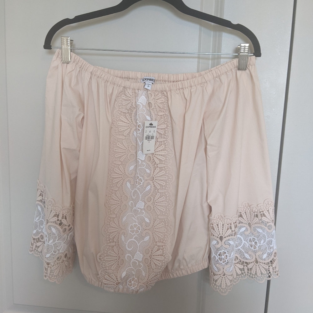 NWT off the shoulder top S